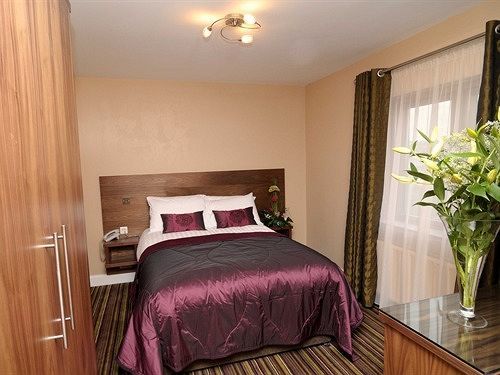 The Balmoral Hotel Нюри Екстериор снимка